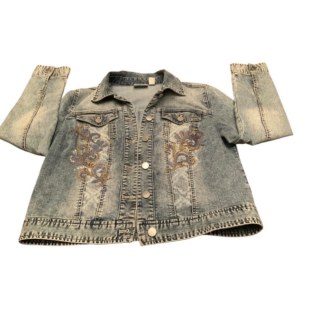 Chico's Platinum Denim Jacket Sz 1 Fits 8/10 Embroidered Rhinestone Light Wash